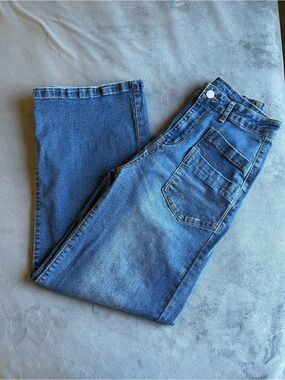 Light Wash Ultra High Waist Denim Jeans - Blue
